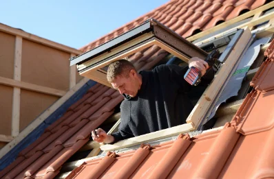 Pose de fenêtres de toit Velux à Taïx